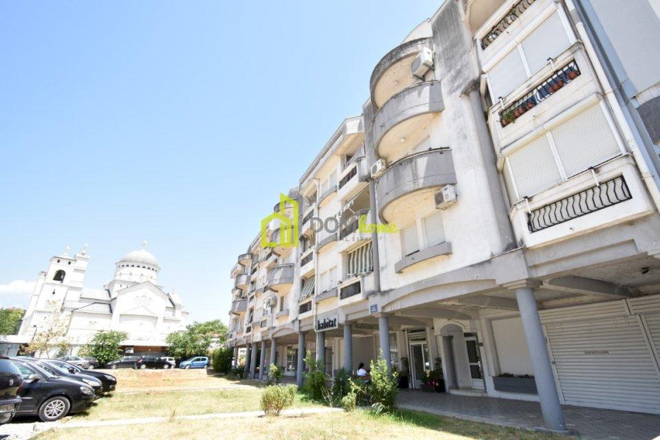 Garsonjera 35m2,Preko Morače